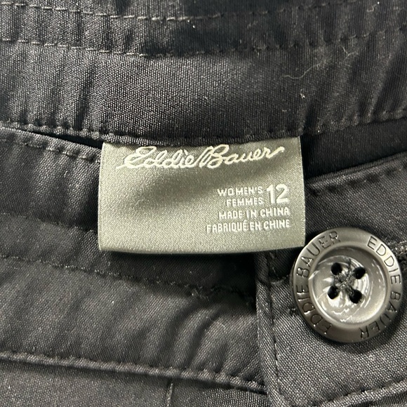 3/$25 EDDIE BAUER Crop pant - Picture 4 of 4